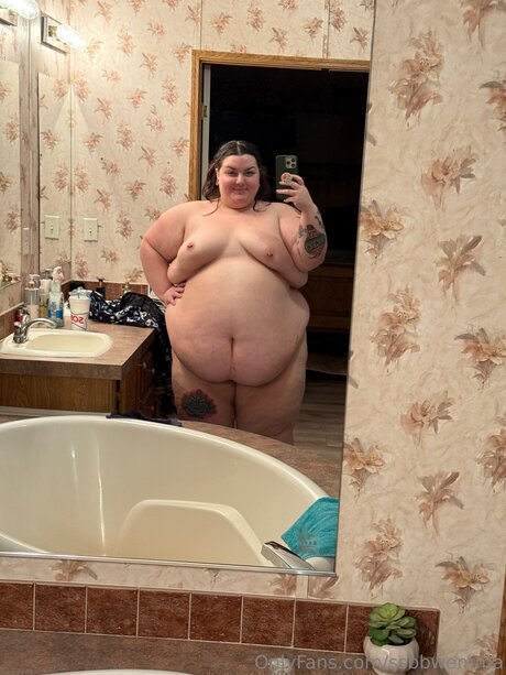 ssbbwemma nudes actress images