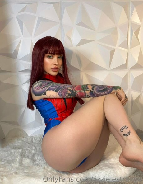 Lizzie Le Strange pornstar adult gallery