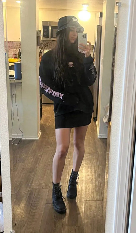 Kira Kosarin hot actress picture