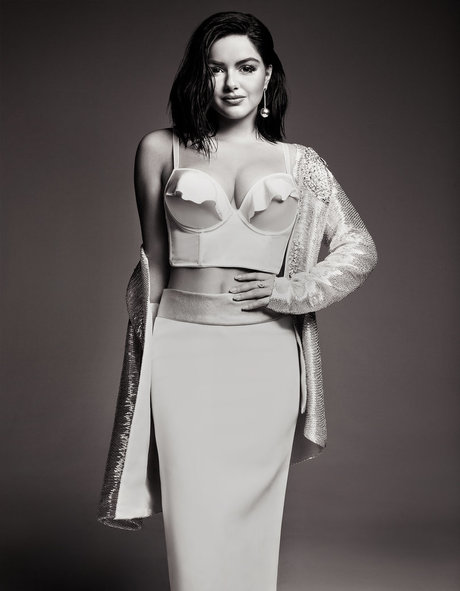 Ariel Winter hd actress galleries