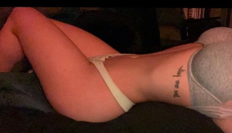 Analy Bazan model top pics