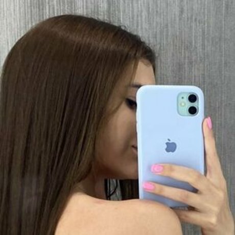 BabyEva model nice img