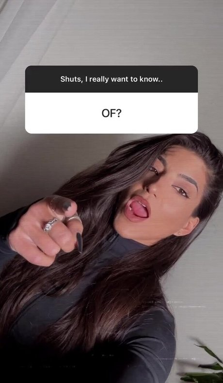 Leah Shutkever xxx pornstar pic