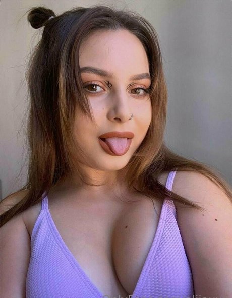 aliiaxxx star nude picture