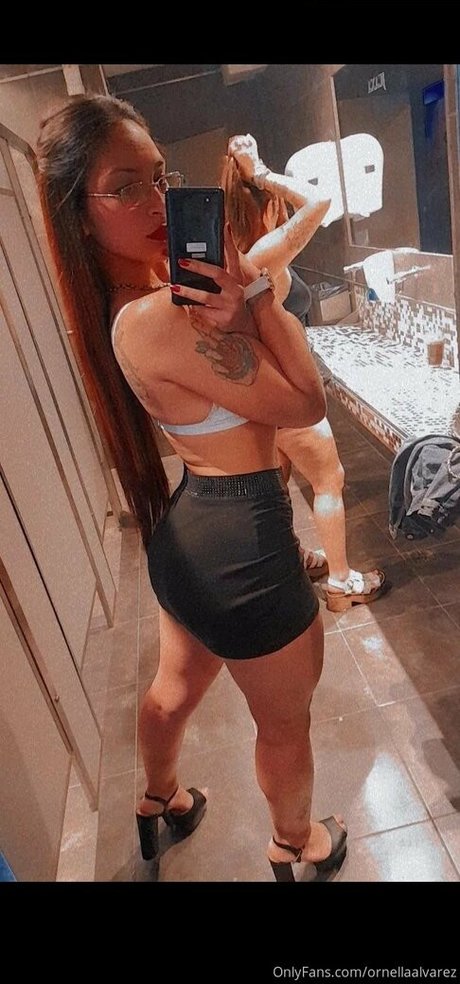 ornellaalvarez sex pornstar image