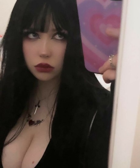 sinnnsro sexy star photo