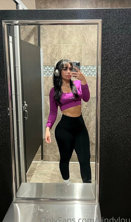 vindylou model hot picture