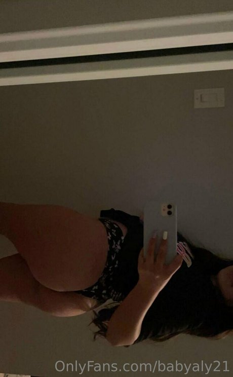 babyaly21 model beautiful pics