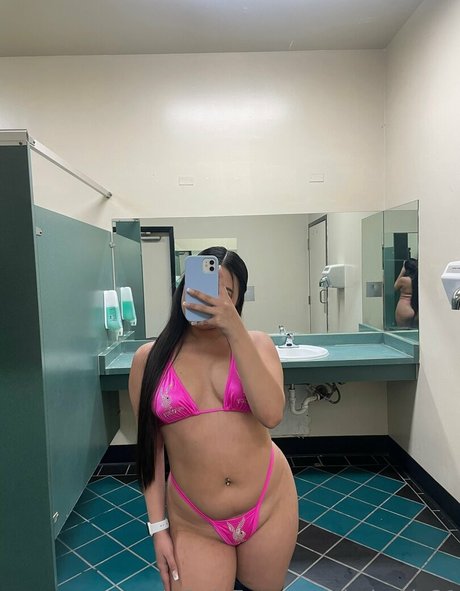 babyaly21 erotic model galleries