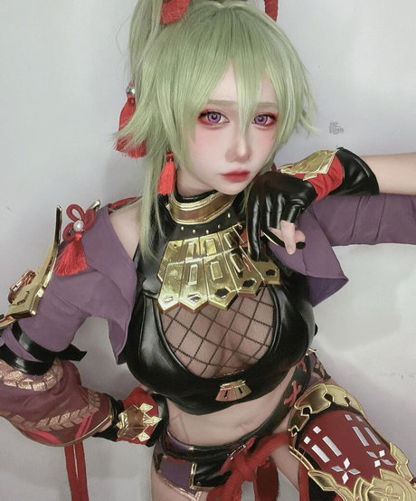 jjc ellyn exclusive actress pics