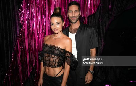 Laura Perlongo star sexy picture