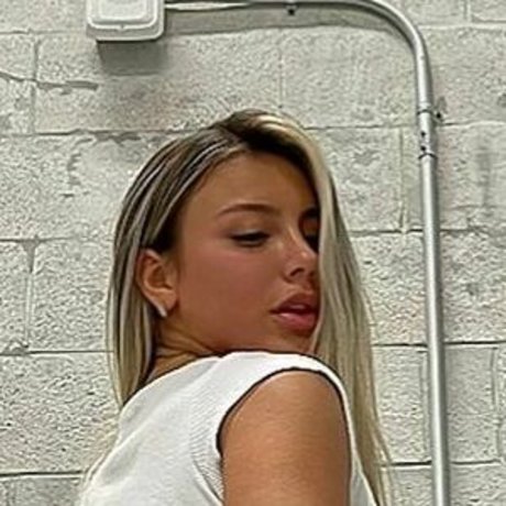 Laura Isabela Leon pornstar top archive