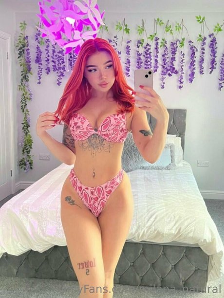 milana natural adult model photos