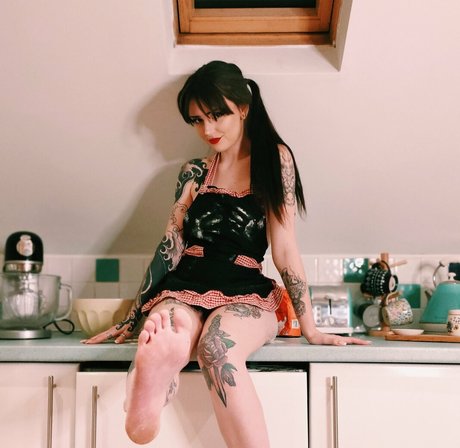 missdellavigne top pornstar photos