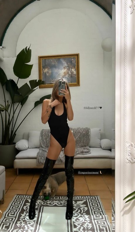 LilyMayMac xxx star pic