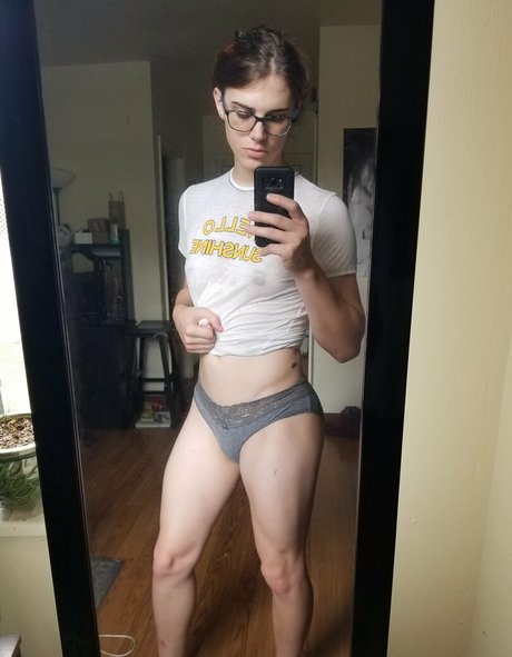 ayyy vuh adult model pics