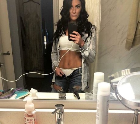 Sonya Deville nude star images