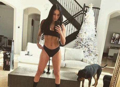 Sonya Deville model adult photo