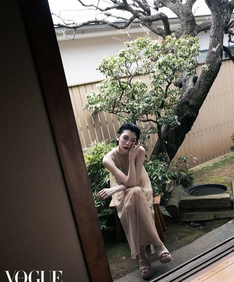 Ayaka Miyoshi exclusive model image