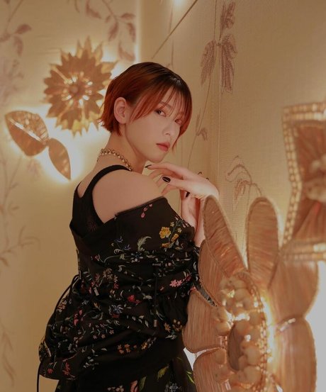 Ayaka Miyoshi star hot pictures