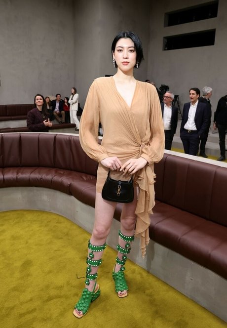 Ayaka Miyoshi nudes actress pics