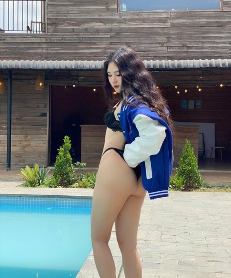 Thanh Nhen pretty pornstar galleries