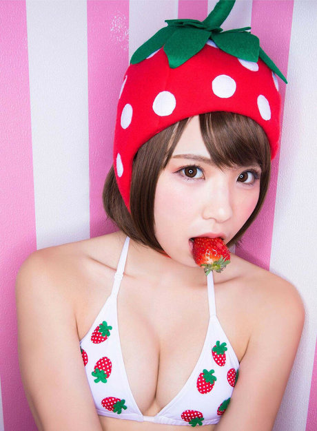 Enako star best image