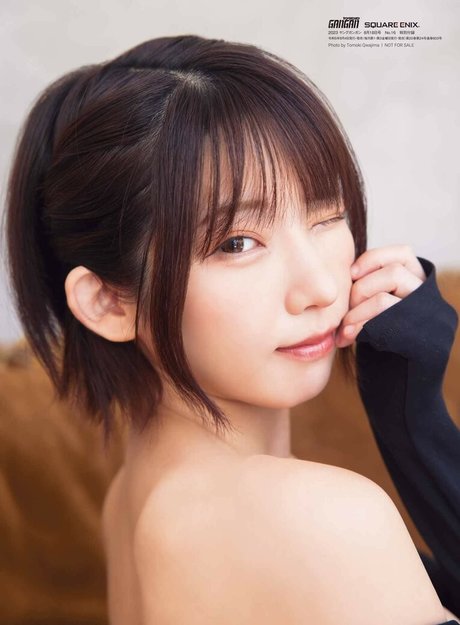 Enako model exclusive photos