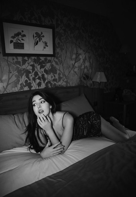 Niemesia nude actress pic