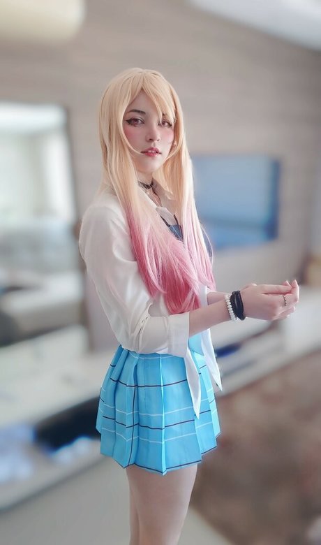 meru rumi model naked picture