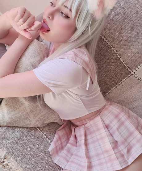 meru rumi model erotic pic