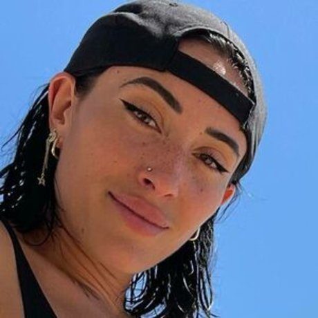 Techno DJ pornstar naked picture