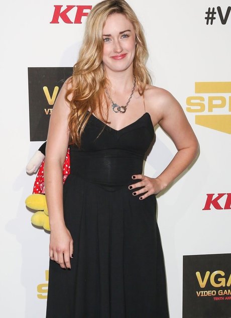 Ashley Johnson actress archive