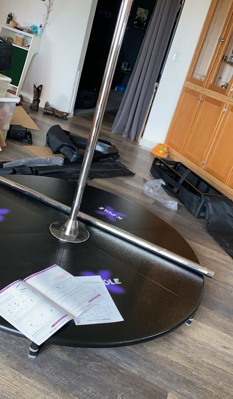 vixenshelbyfree sex model img