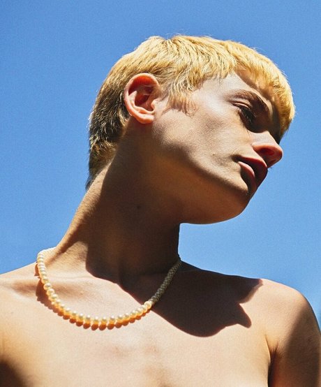 Esther Rose McGregor pornstar hot photos