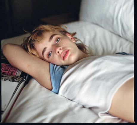 Esther Rose McGregor free star image