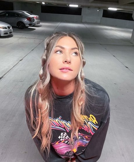 cydneekinslow perfect pornstar images