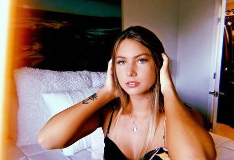 cydneekinslow star high quality pictures