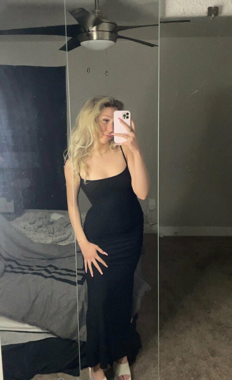 asian teen solo onlyfans adult pictures