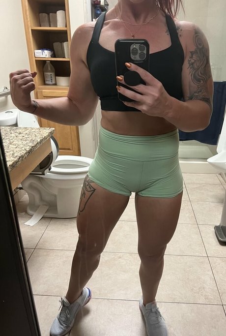 NoPlainJane star adult pic