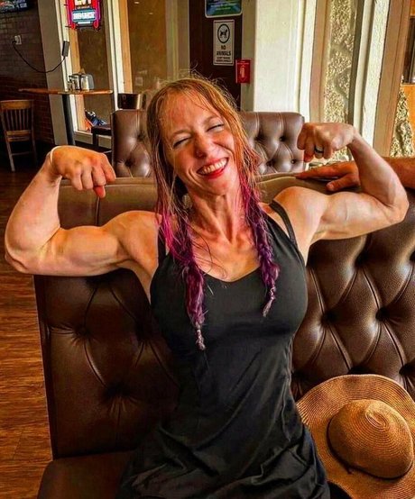 Wendy Lov model gallery