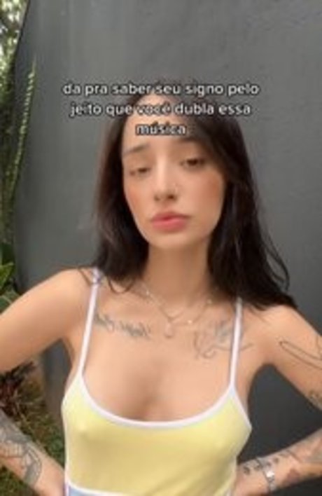 Leticia Caputi perfect actress pictures