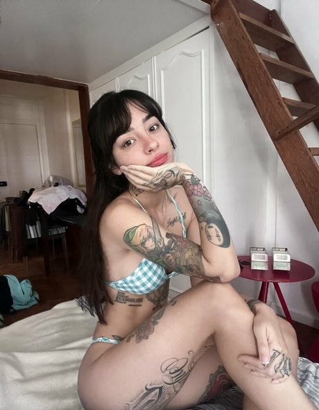 Leticia Caputi adult star gallery