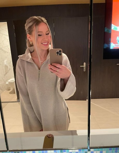 Hayleex xxx actress picture