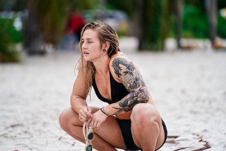 anal fisting onlyfans sexy images