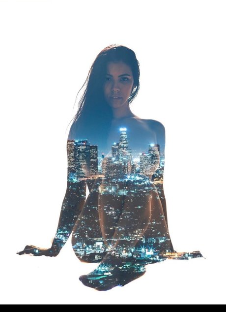 Luna Bloom sexy star pictures