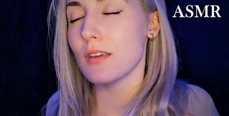 ASMR Shortbread pornstar archive