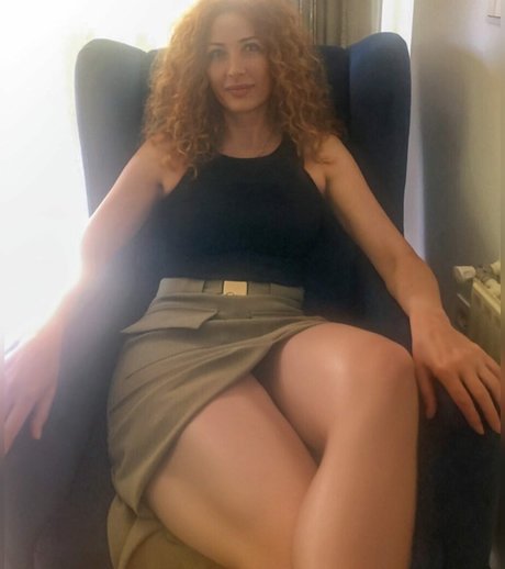 Mrs G Comics sexy star photo