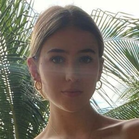 Justine Ouellet nude pornstar img