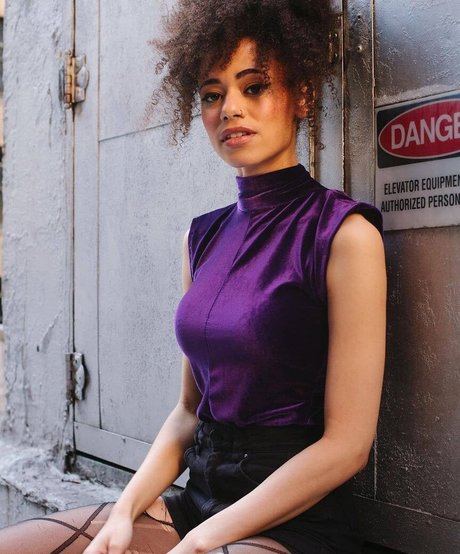 BlackKrystel pornographic star picture